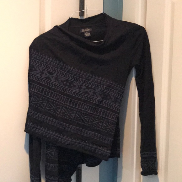 Versatile Spring Sweater - Picture 3 of 6